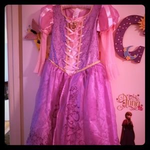 Repunzel costume/dress up